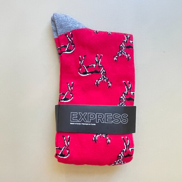 New Men's Express Socks Deer Reindeer Red Christmas Holiday Winter NWT - Picture 3 of 5